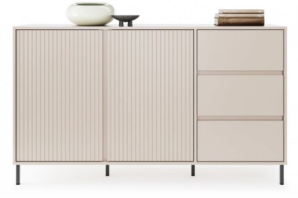KOMODA AVENALE TYP AVEK01